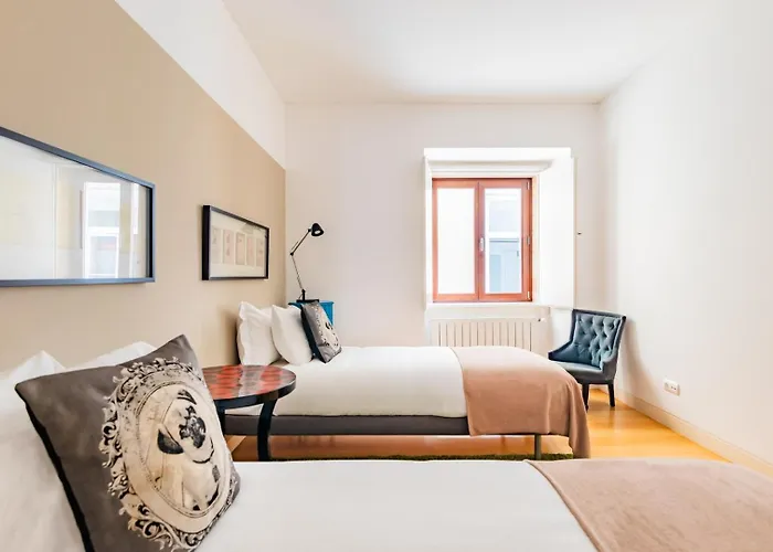Apartment Chiado Mercy Ii With Ac *